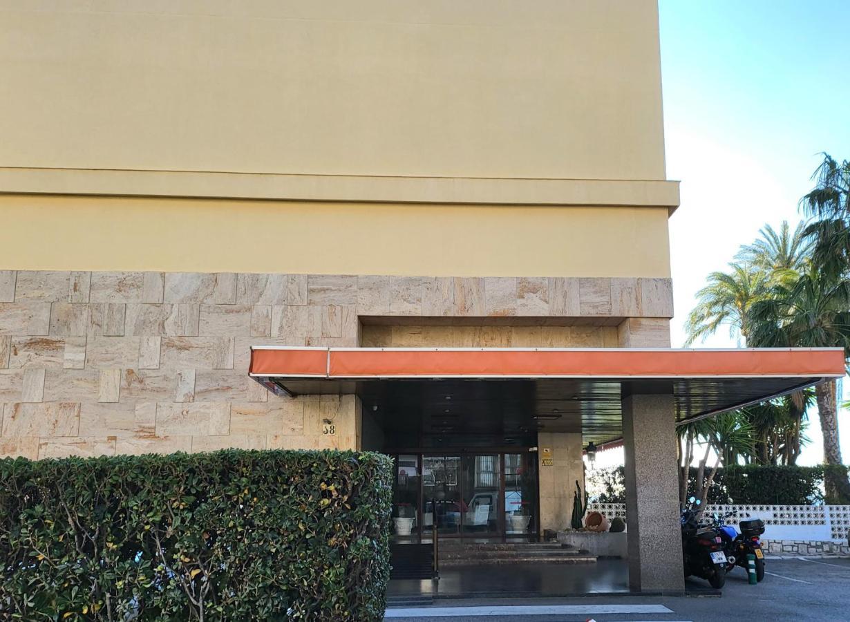 Apartamento Torre De La Roca Actual Torremolinos Bagian luar foto