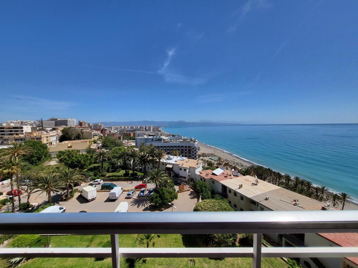 Apartamento Torre De La Roca Actual Torremolinos Bagian luar foto